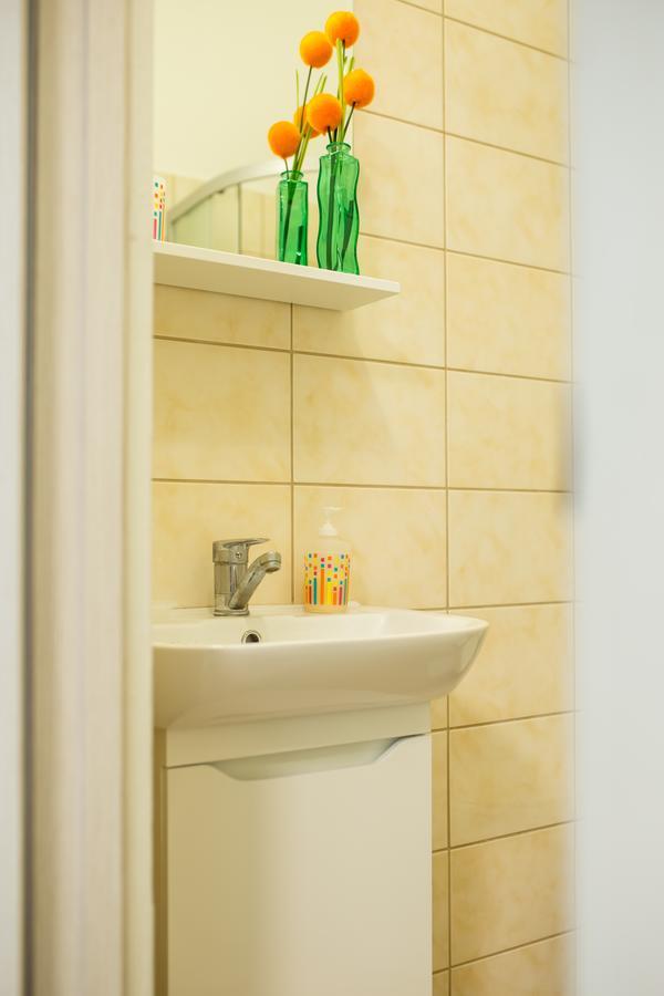 Romantic Apartment In The Center Of Old Lviv Luaran gambar